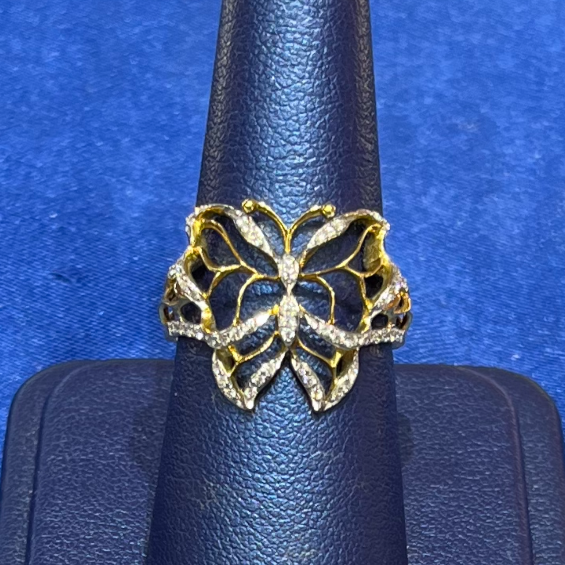 Pandora butterfly ring gold deals