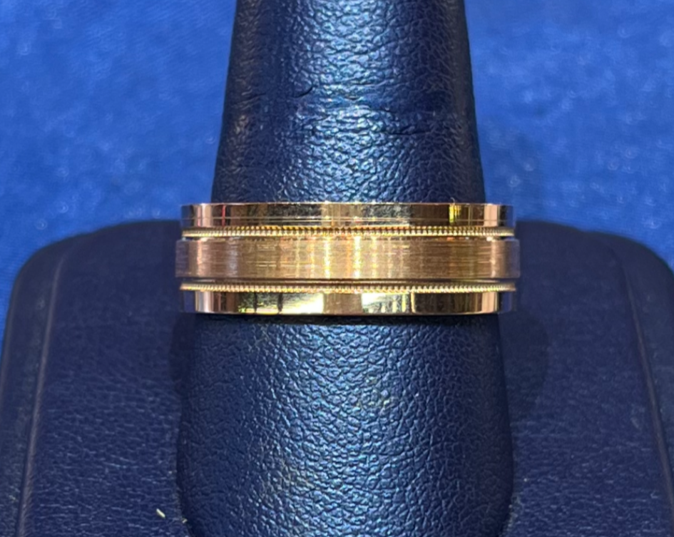 Mens wedding deals bands in store