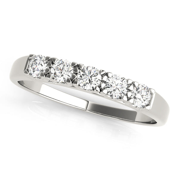 Vintage Style Prong-Set Wedding Ring - Michael E. Minden Diamond Jewelers